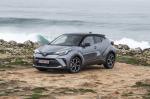 Toyota C-HR Hybrid 2019 года (WW)